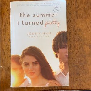 THE SUMMER I TURNED PRETTY BOOK